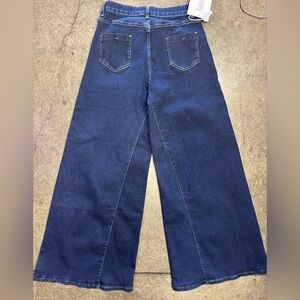 Women’s Super Wide Leg Jeans Baggy Large or 26” Waist